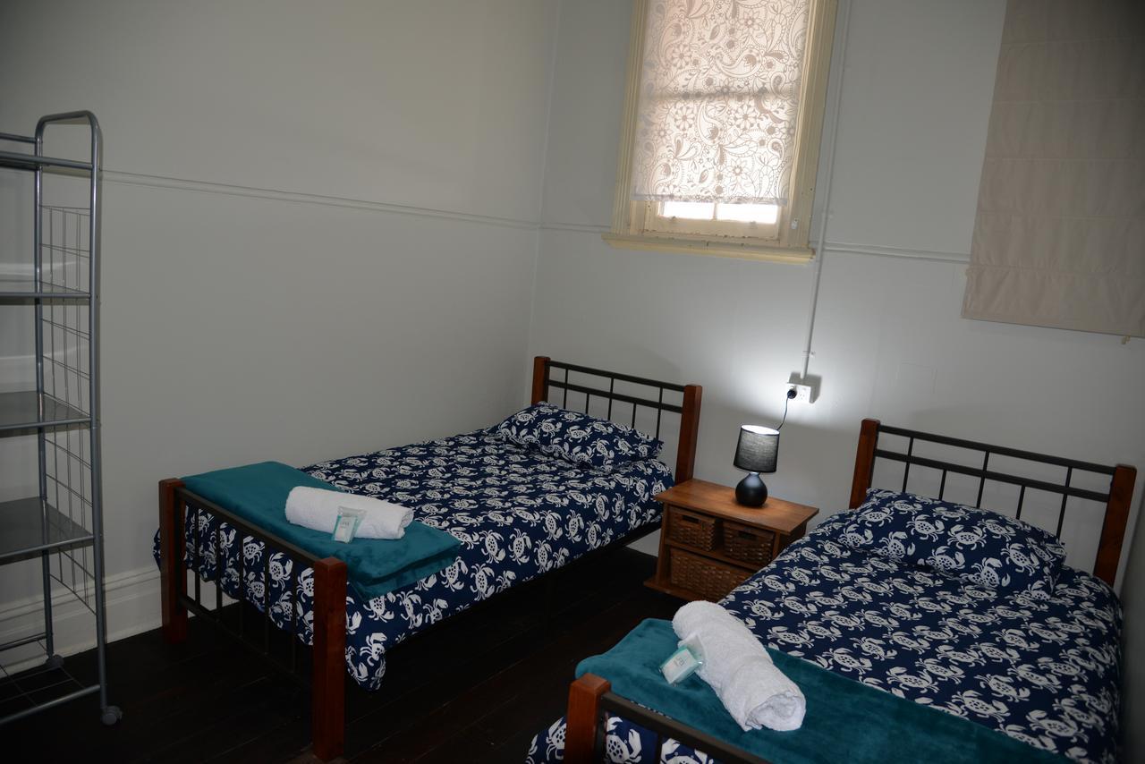 Geraldton Backpackers Vandrarhem Exteriör bild