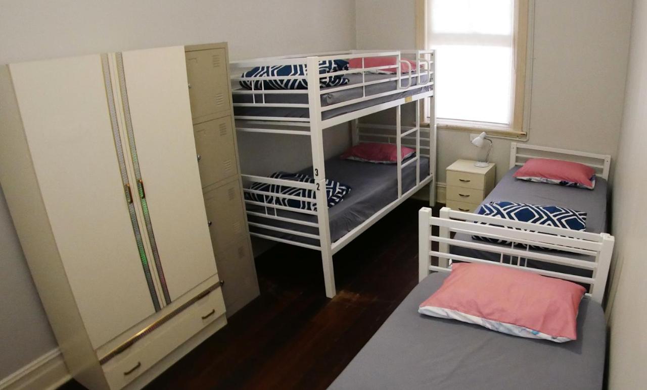 Geraldton Backpackers Vandrarhem Exteriör bild